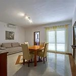 Apartment Ere Srima