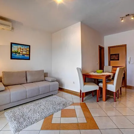 Apartmán Ere Srima