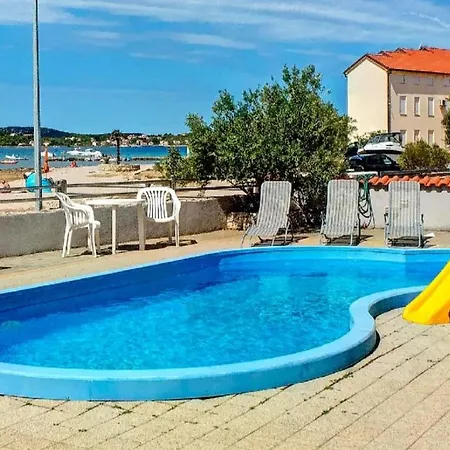 Apartmán Ere Srima